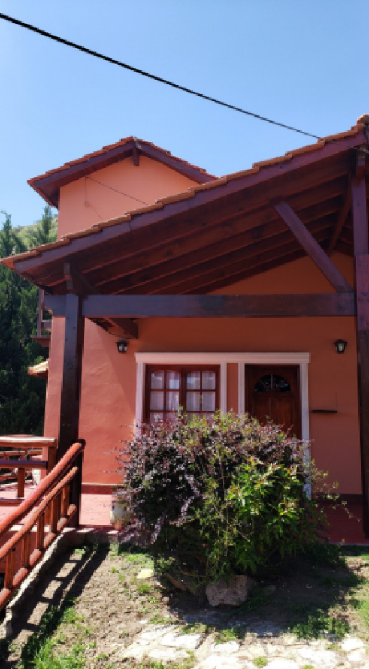 EN VENTA COMPLEJO TURISTICO DE 7 CABANAS, PISCINA GYM. SAN LUIS.