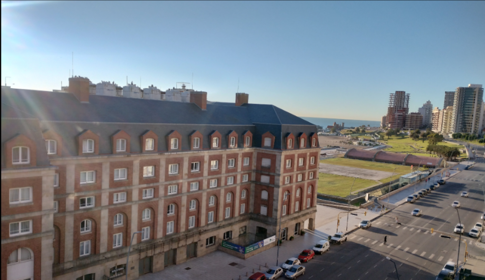 EXCELENTE 3 AMB.EXTERNOS.2 BAÑOS.A METROS DEL MAR.