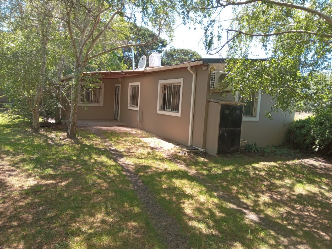 CASA 3 AMB.CON GALPON.LOS ACANTILADOS.