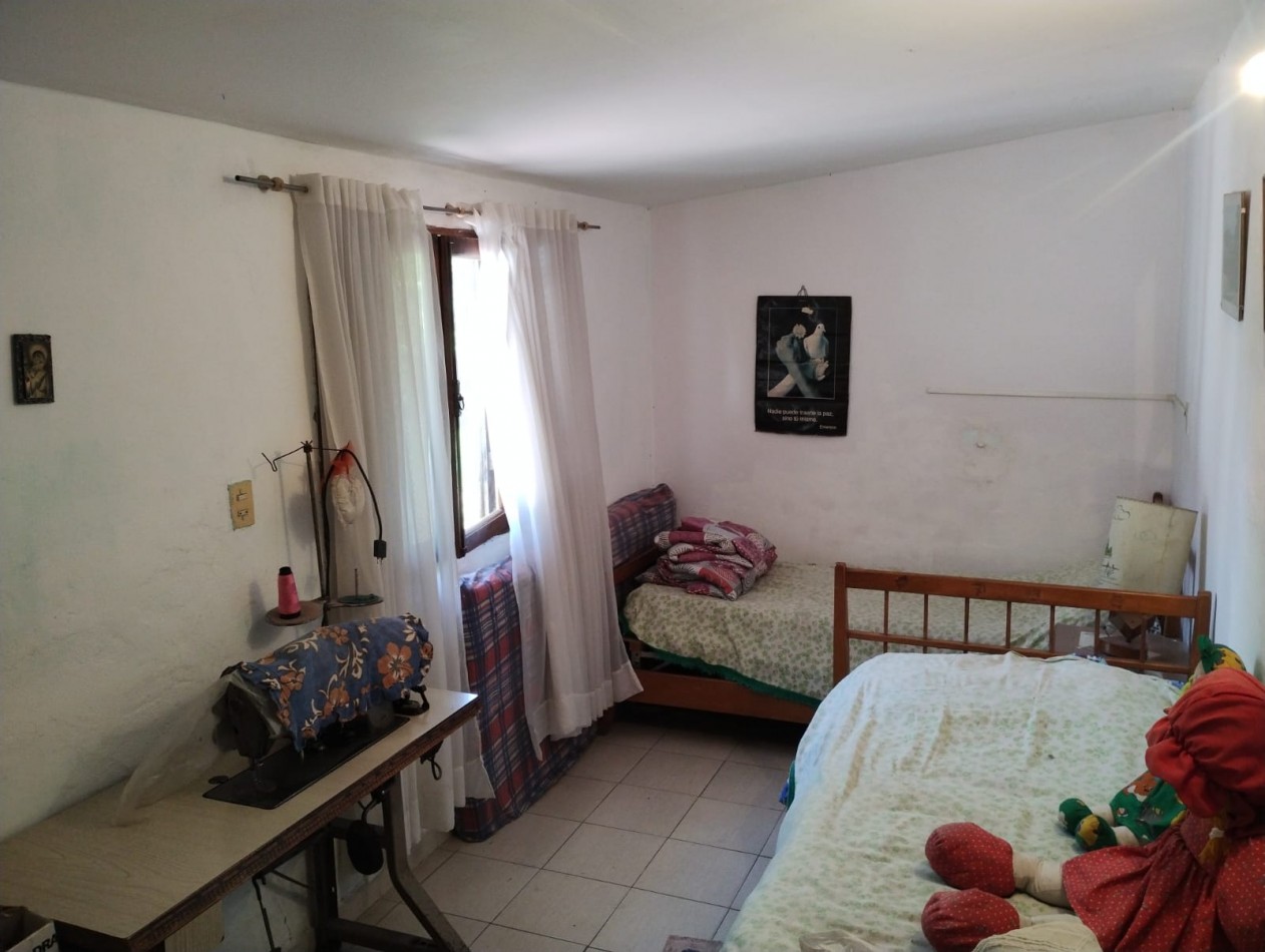CHALET 3 AMB.MAS DEPTO.GARAGE.PARQUE. TOMA PH. 