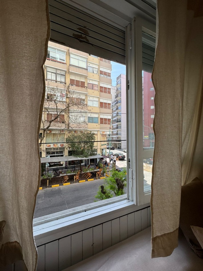 MONOAMBIENTE EXTERNO, PROXIMO AL MAR.