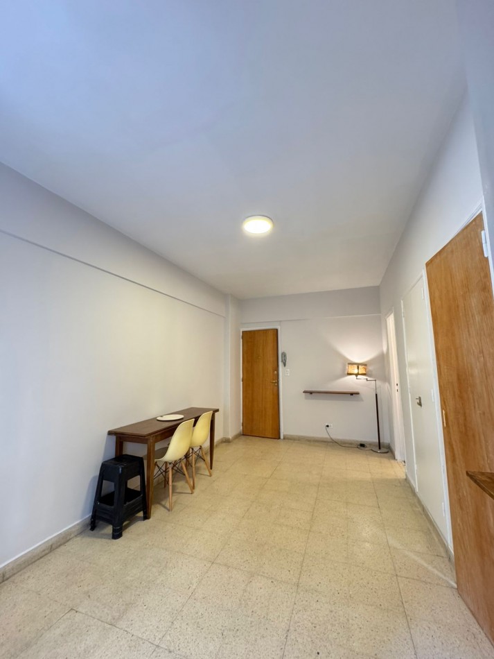 MONOAMBIENTE EXTERNO, PROXIMO AL MAR.