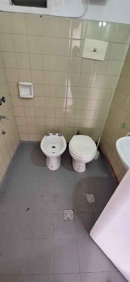 EXCELENTE CHALET 3 AMB.PARQUE.GGE. BARRIO PARQUE LURO.