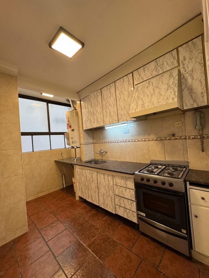 EXCELENTE 3 AMB.CON DEPCIA. ZONA PLAZA COLON.