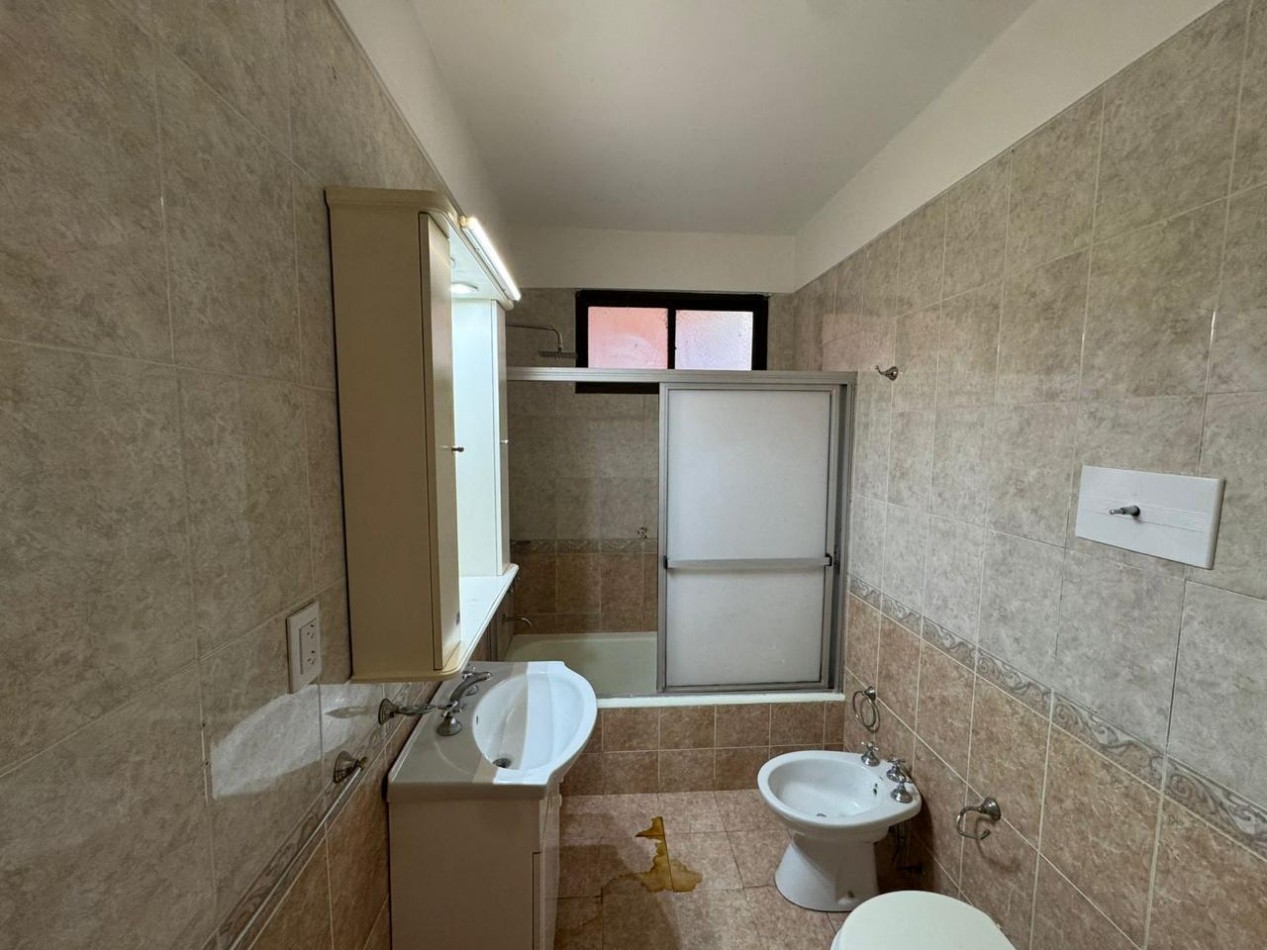 EXCELENTE 3 AMB.CON DEPCIA. ZONA PLAZA COLON.