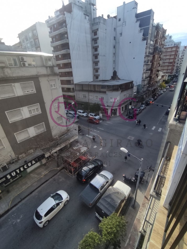BELLO 2 AMB.EXTERNOS.BALCON.AMOBLADO Y EQUIPADO.A NUEVO.
