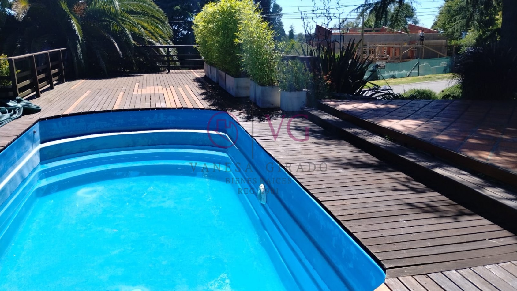 CHALET EN SIERRA DE LOS PADRES, PISCINA. 