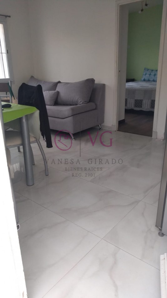 PH 2 AMB.CON QUINCHO, Y/O MONOAMBINTE, ENTRADA DE AUTO Y JARDIN.