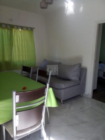 PH 2 AMB.CON QUINCHO, Y/O MONOAMBINTE, ENTRADA DE AUTO Y JARDIN.