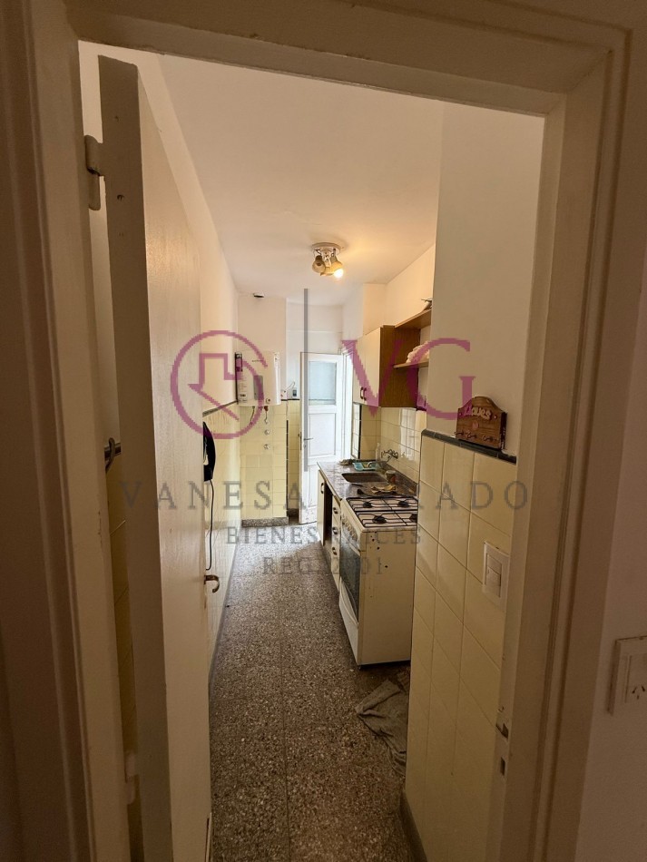2 AMB. CON DPCIA.EXTERNOS CON BALCON.PATIO PROPIO.
