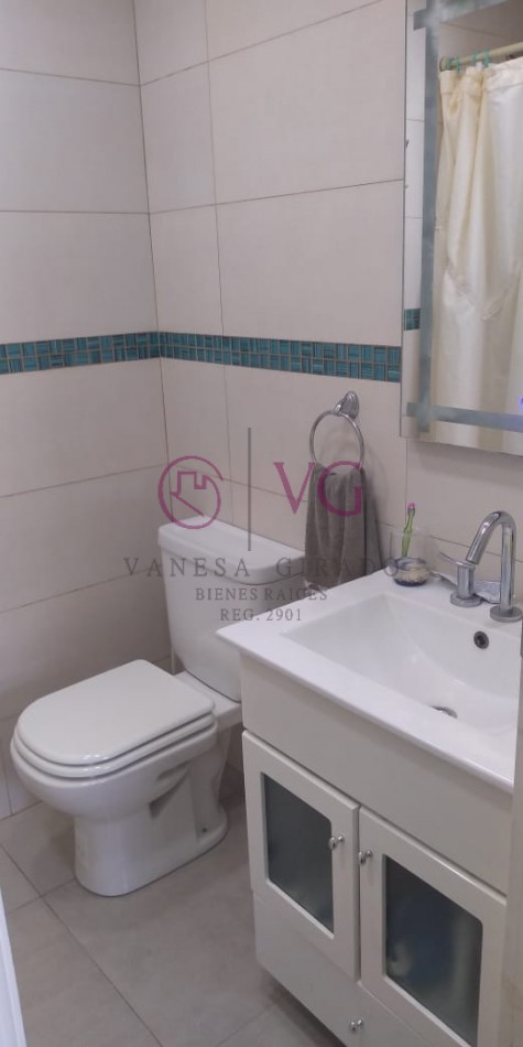 PH 2 AMB.CON QUINCHO, Y/O MONOAMBINTE, ENTRADA DE AUTO Y JARDIN.