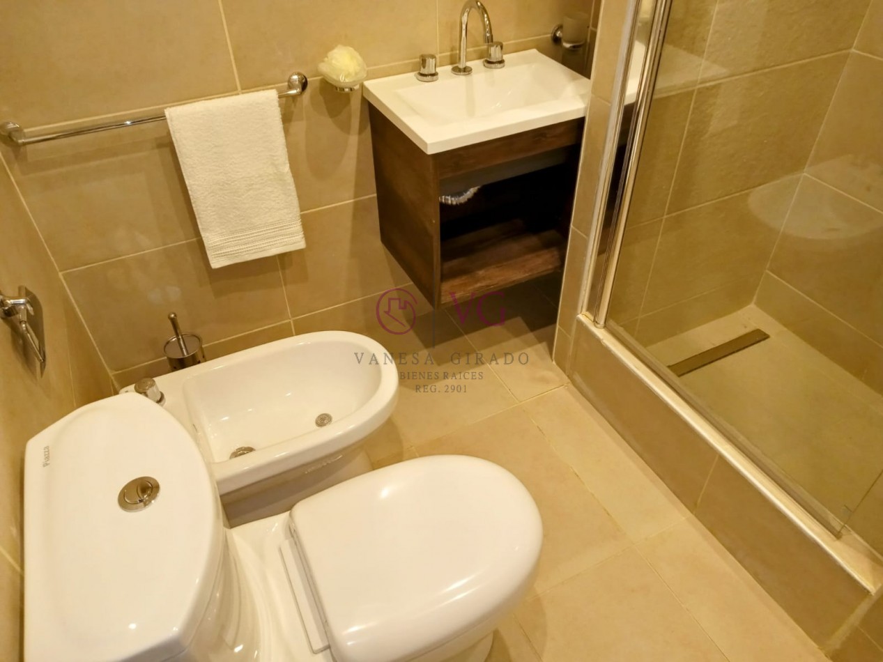 2 AMBIENTES EXTERNO.MODERNIZADO.COMPLETAMENTE AMOBLADO Y EQUIPADO.