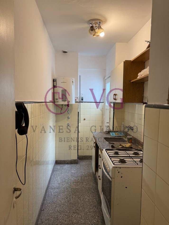 2 AMB. CON DPCIA.EXTERNOS CON BALCON.PATIO PROPIO.