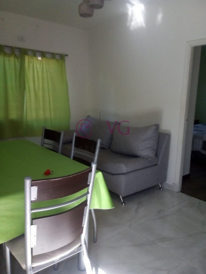 PH 2 AMB.CON QUINCHO, Y/O MONOAMBINTE, ENTRADA DE AUTO Y JARDIN.