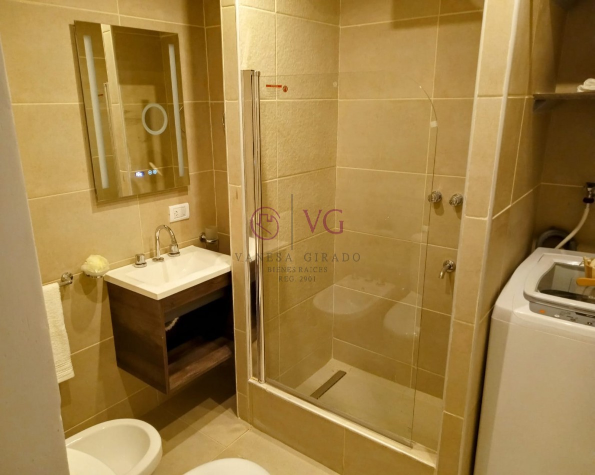 2 AMBIENTES EXTERNO.MODERNIZADO.COMPLETAMENTE AMOBLADO Y EQUIPADO.