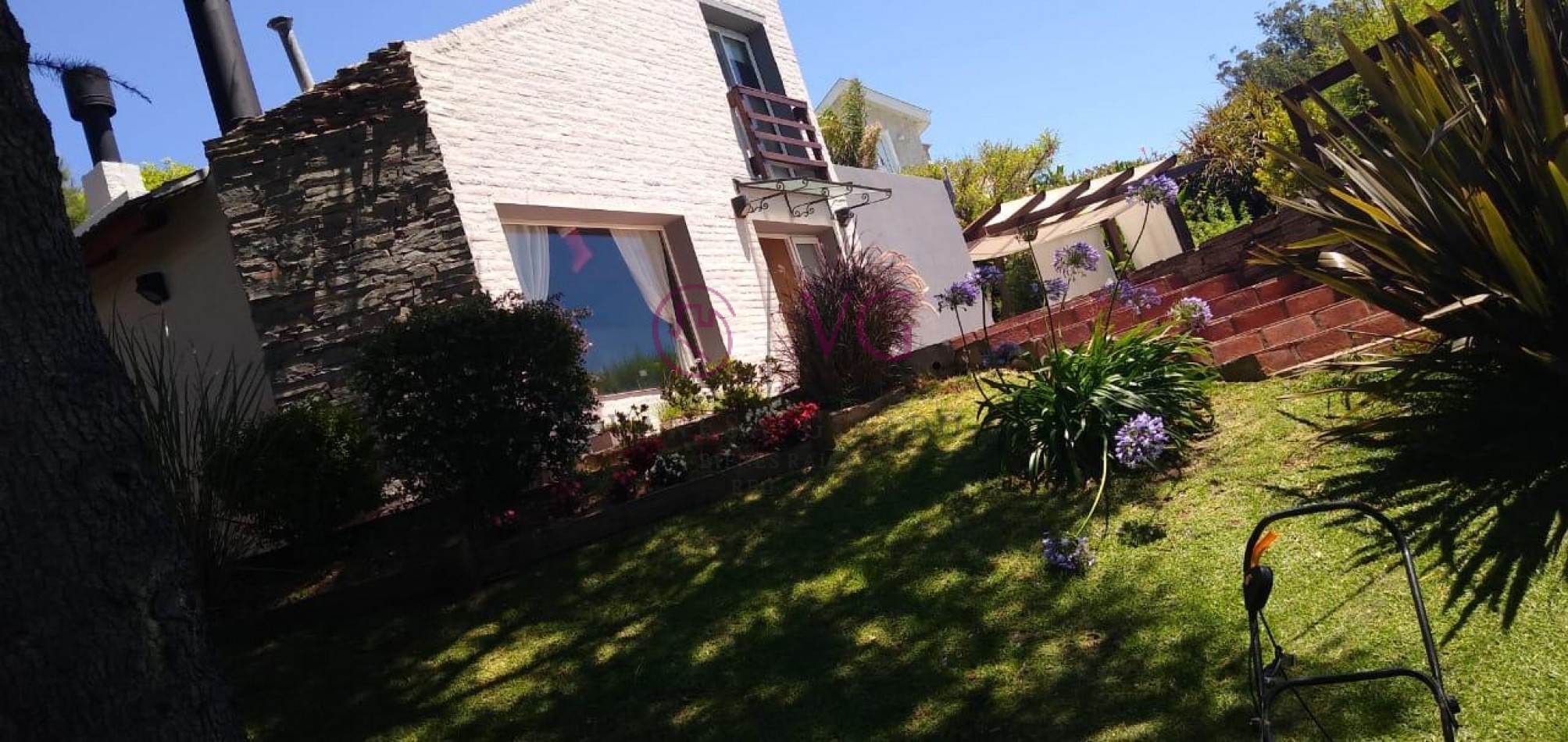CHALET EN SIERRA DE LOS PADRES, PISCINA. 