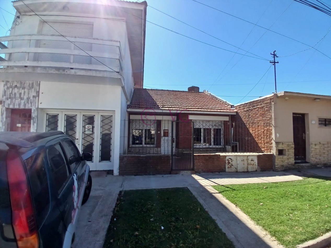 CHALET EN PH AL FRENTE TIPO CHALET, GARAGE.PATIO.