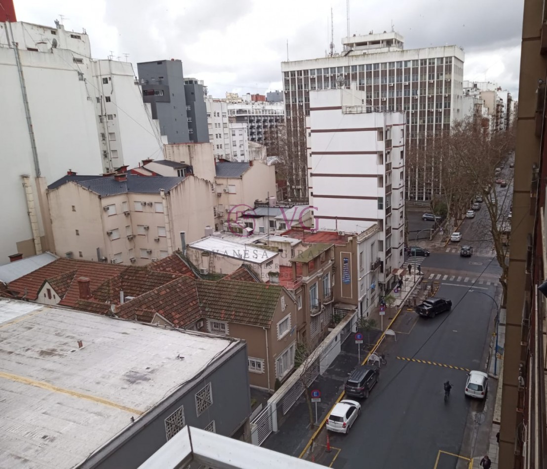 2 AMBIENTES EXTERNO.MODERNIZADO.COMPLETAMENTE AMOBLADO Y EQUIPADO.
