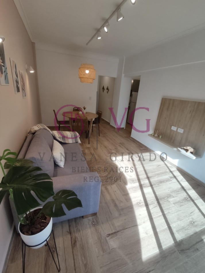 BELLO 2 AMB.EXTERNOS.BALCON.AMOBLADO Y EQUIPADO.A NUEVO.