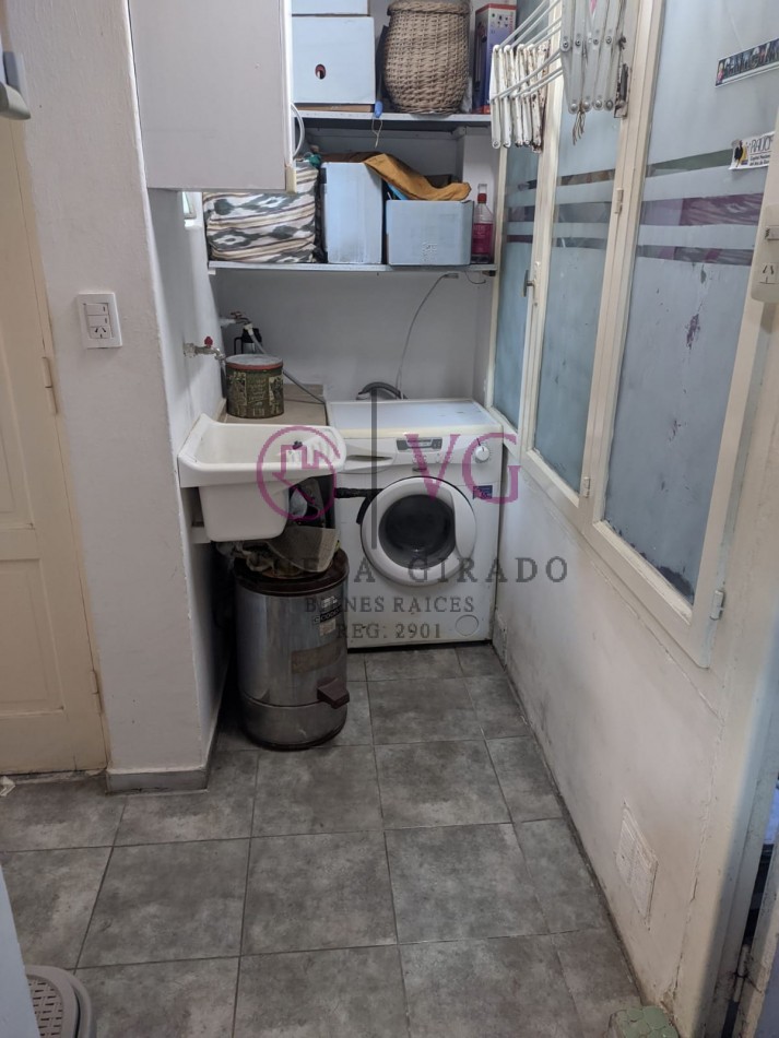 IMPECABLE 3 AMB.A NUEVO, 2 PATIOS, 2 BAÑOS.