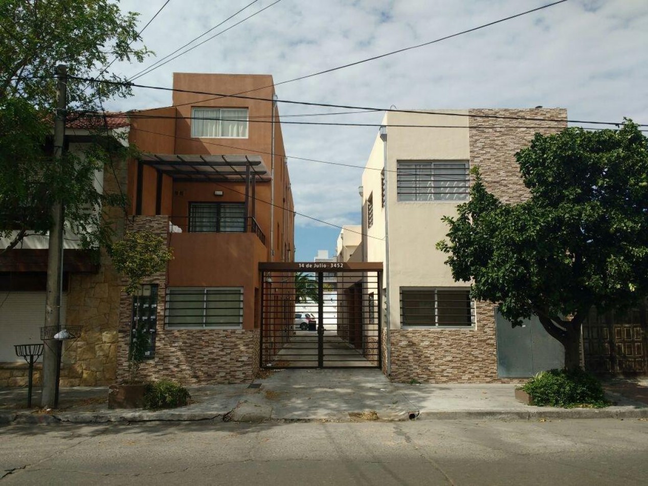 PLANTA ALTA EXTERNO, 2 AMB.CON ESP. COCHERA SAN JOSE.