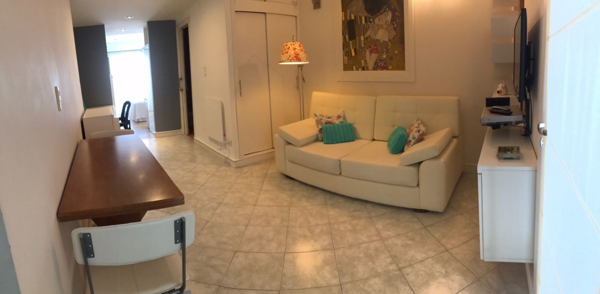 2 AMBIENTES  EXTERNOS PROXIMO PLAZA MITRE.