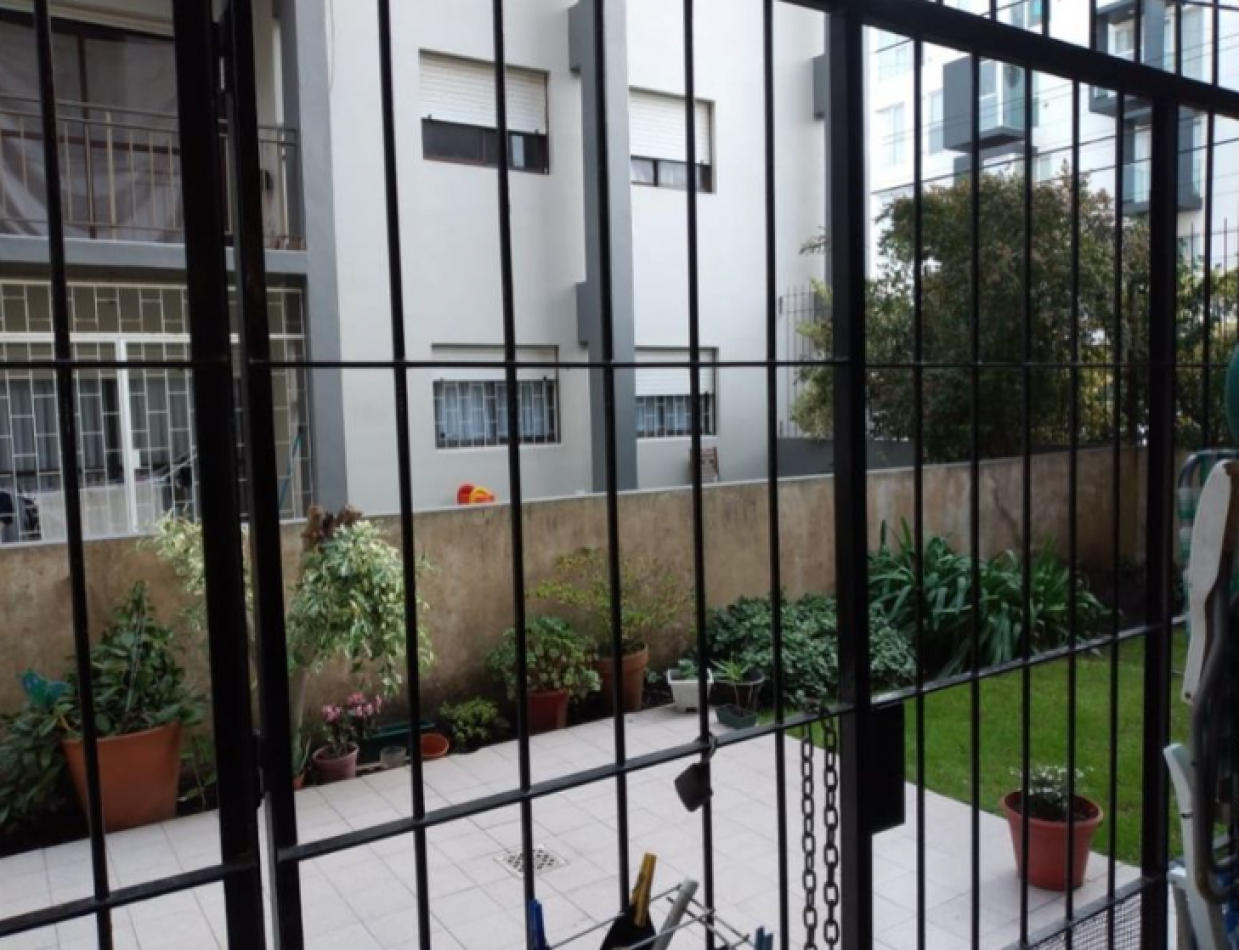DEPARTAMENTO 4 AMB.PB CON PATIO, EXTERNO.