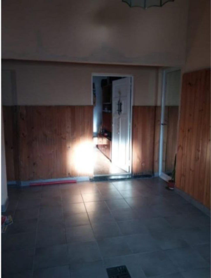 CASA LOTE PROPIO 4 AMB.PATIO GGE. VENTA O PERMUTA.APTO HORIZONTAL.