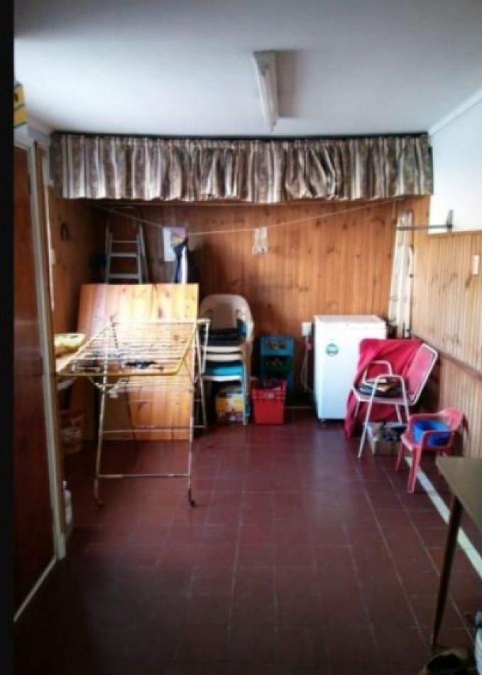 CASA LOTE PROPIO 4 AMB.PATIO GGE. VENTA O PERMUTA.APTO HORIZONTAL.