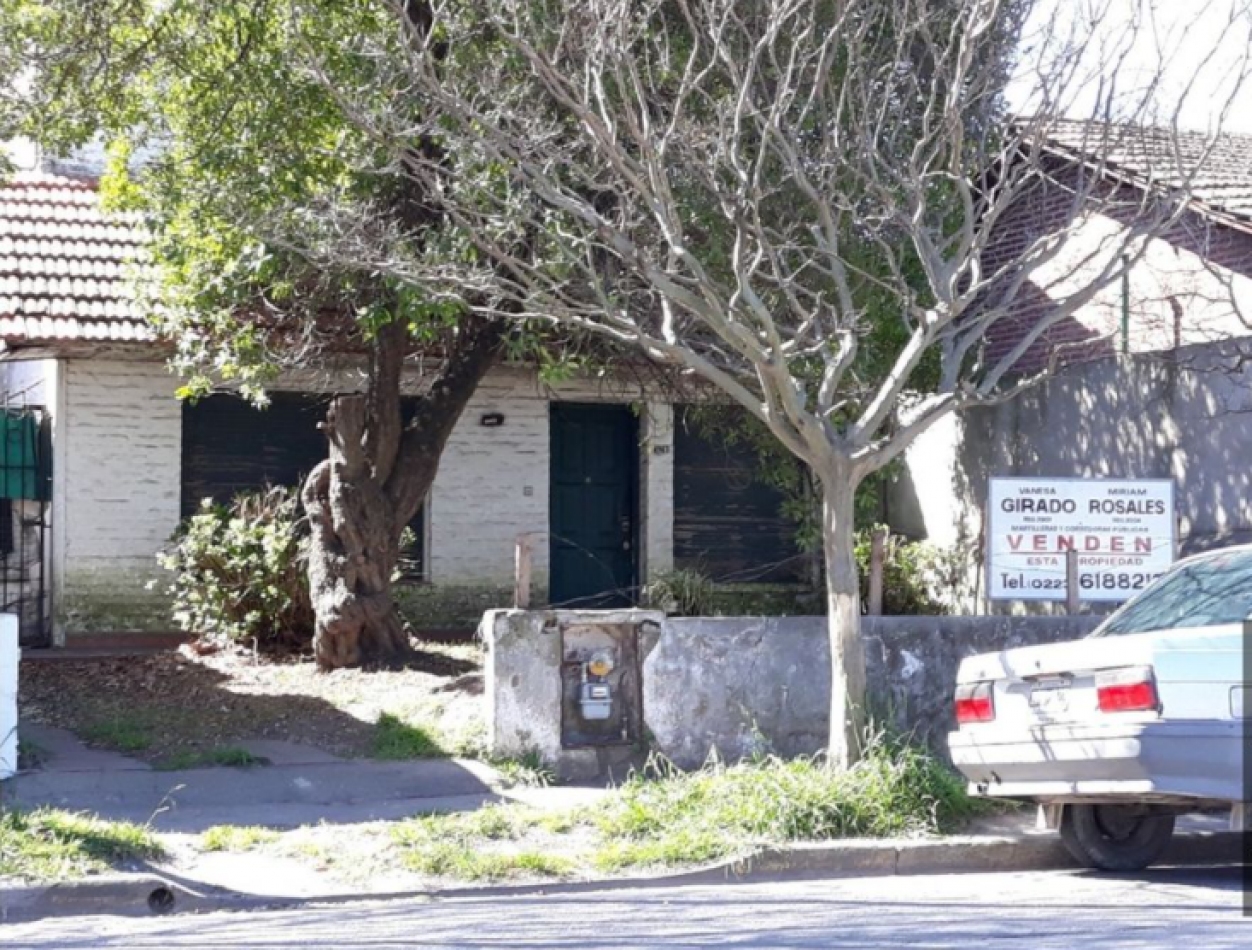 CASA FERROAUTOMOTORA, A RECICLAR.