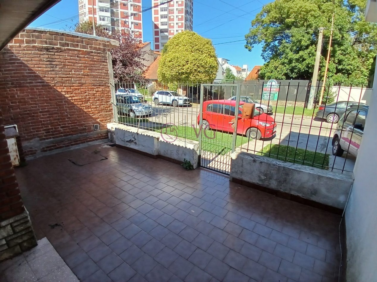 PH AL FRENTE TIPO CHALET, GARAGE.PATIO.