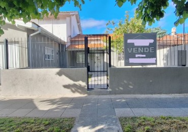 EXCELENTE CHALET 3 AMB.PARQUE.GGE. BARRIO PARQUE LURO.